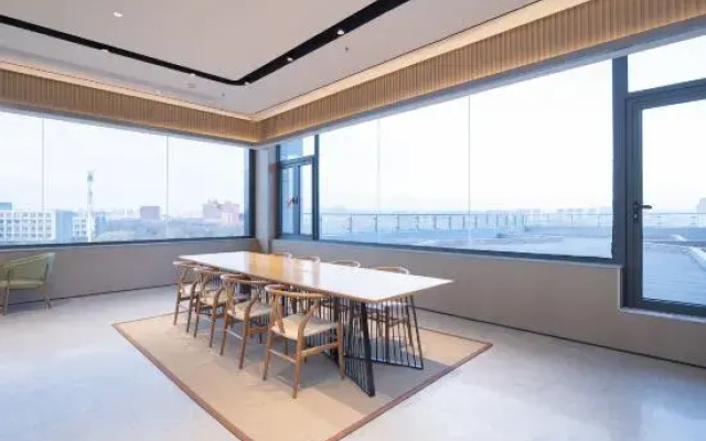 JI Hotel (Yancheng High-Speed Railway Station Xiwang Avenue)