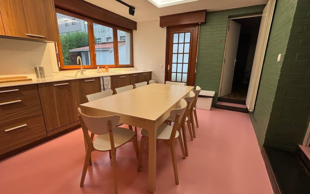 Maison 5 Chambres et Parking Gratuit