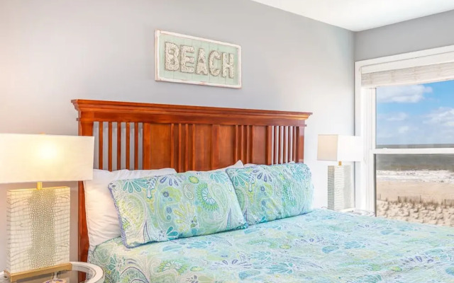 Tybee Lights 110C by Tybee Vacation Rentals