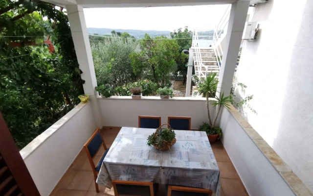 Apartment Goran