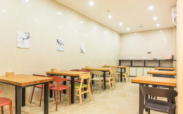 Yungang International Apartment