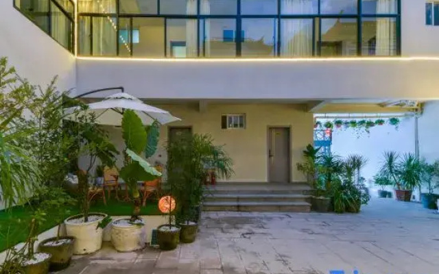 Yijia Renmei Homestay (Dali Old City Cang'er Avenue Branch)
