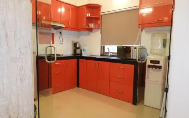 Services (Self Catering) Villas 8 and 9