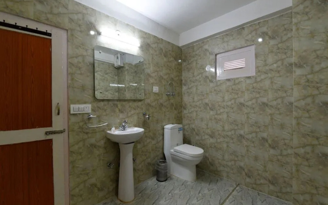 OYO 15188 Hotel Pucknozz