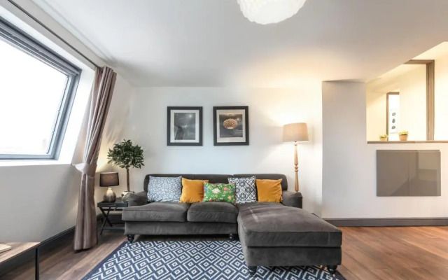 The Penthouses, 8 Albion Mews (Adults Only)