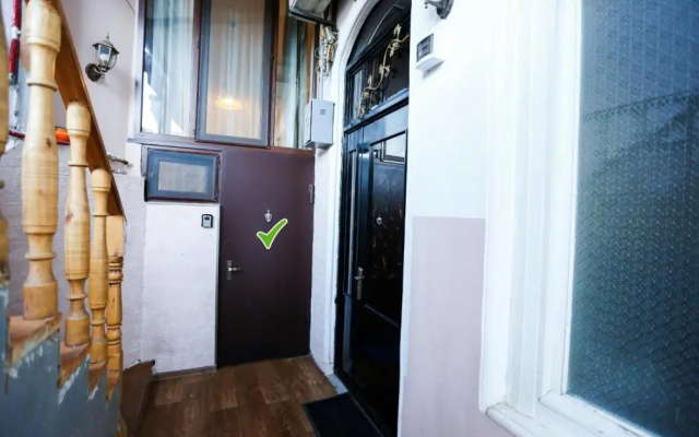 Luky apartment on Rustaveli Ave.