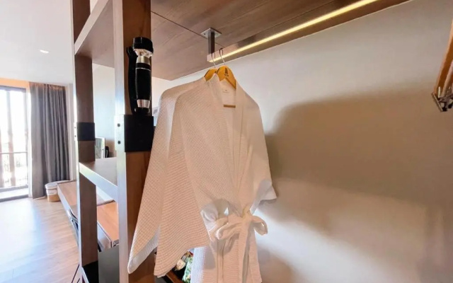 The Teak Hotel (SHA Extra Plus)