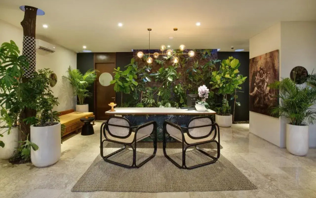 Курортный отель Monolocale Resort & Spa Seminyak by Ini Vie Hospitality