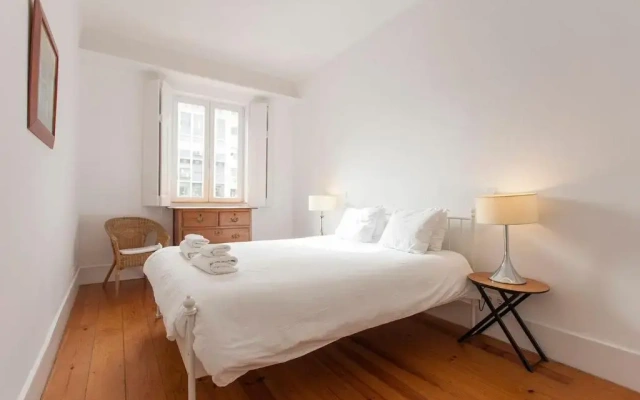Central, Charming, Quiet, Garden and Parking