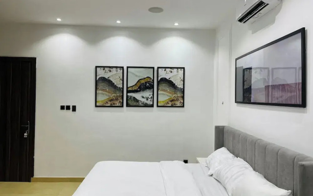The Azaria Hotel and Apartments