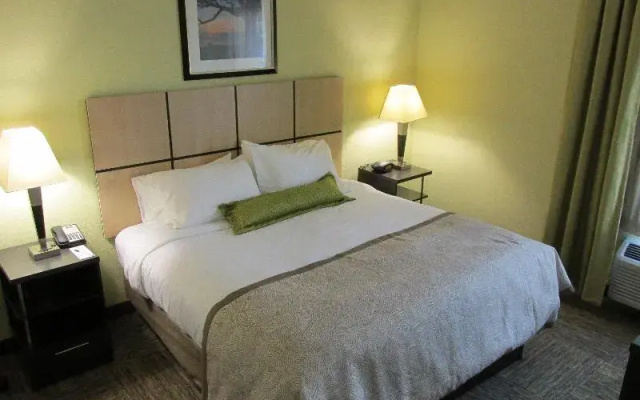Candlewood Suites Greenville