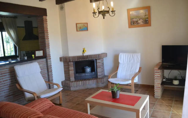 Cozy Rural Tourism Accommodation in Huetor Spain