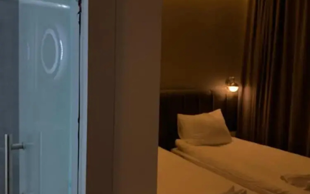 Ferah Hotel