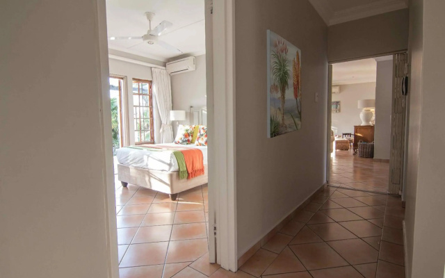 15 Oyster Crescent