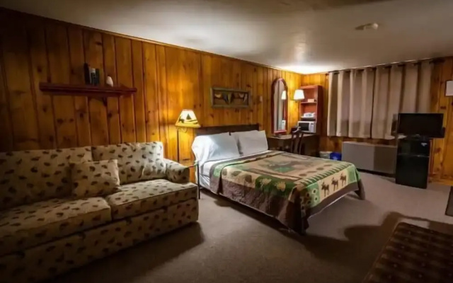 The Riverside Motel