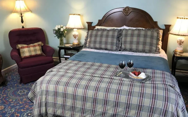 Fox & Hound Bed & Breakfast of New Hope