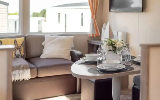 3 Bedroom Caravan-seton Sands