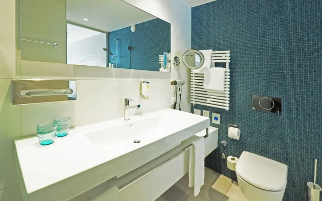 Hotel Holiday