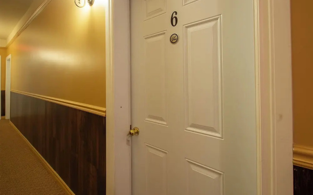 Room in Studio - Varenne Hotel Private Double Room 3 - A19