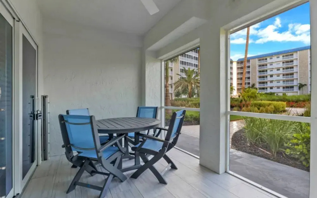 Bonita Beach Club #118