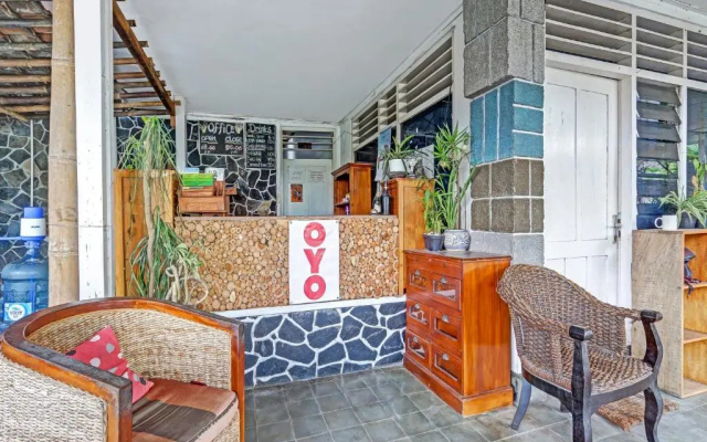 OYO 90903 Chez Laelik Homestay