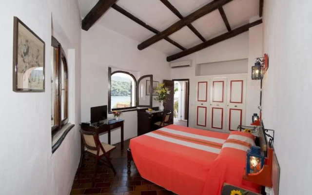 Hotel E Residence Cala Di Mola