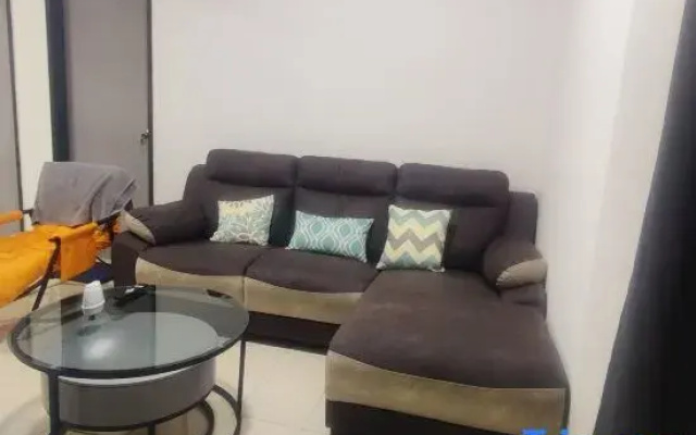 Newly renovated 3 bedroom unit near Kepong MRT station