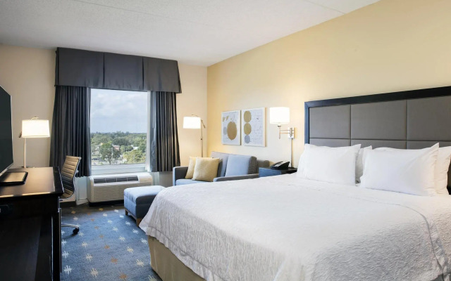 Hampton Inn by Hilton Hallandale Beach Aventura
