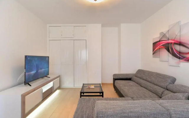 House Pula 2080