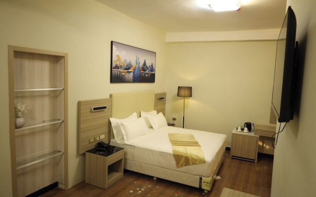 Tateno Royal Hotel