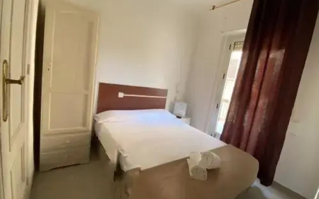 LAtic Rooms