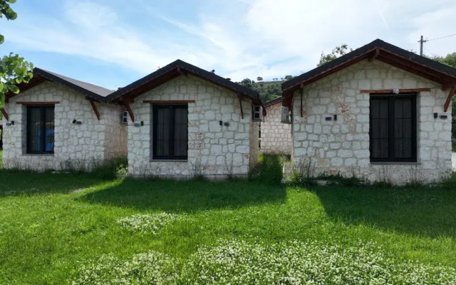 Ayrik Vadi Ciftlik Evi