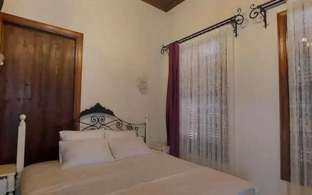Ranjous Otel