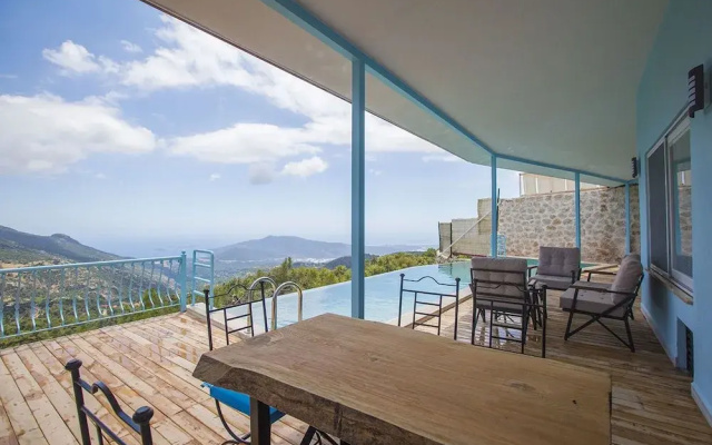 Villa Hira 4