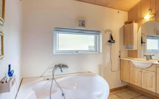 5 Star Holiday Home in Rodby