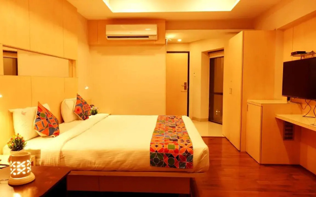 Hotel K square