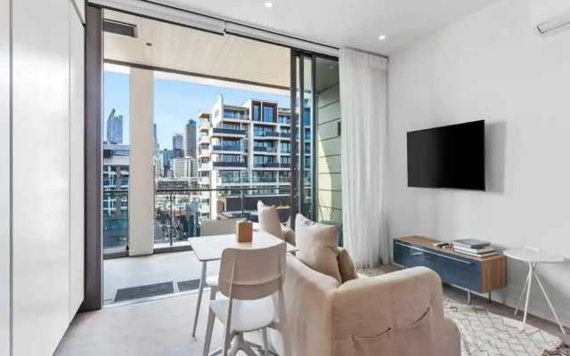 Modern Studio Apartment in Wynyard Quarter