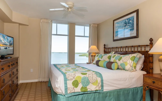 Lovers Key Resort
