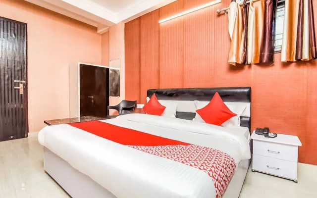 OYO 19132 K Residency
