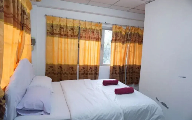 Ranong Boutique Hotel and Mall