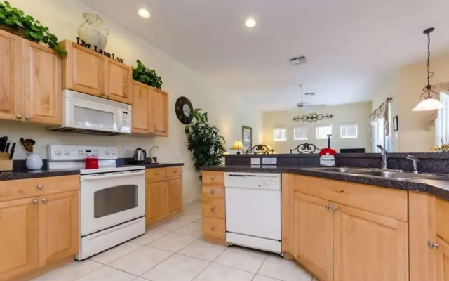 Tuscan Hills TH855THBEM