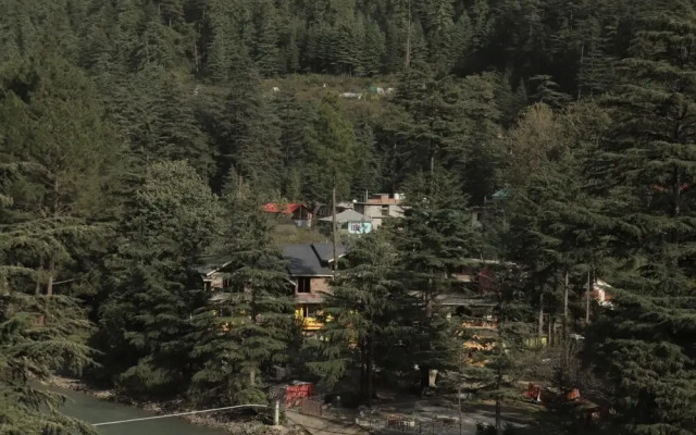 The Rainbow Inn and Cafe