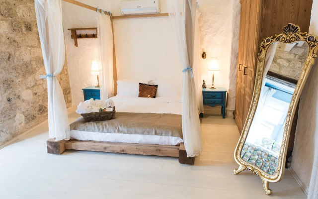 Palm Alaçatı Boutique Hotel