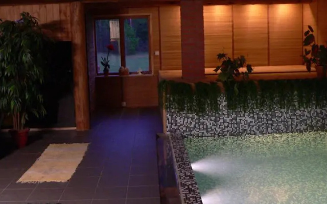 Vikipalu Country House