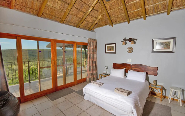 Mabalingwe Uzuri Game Lodge