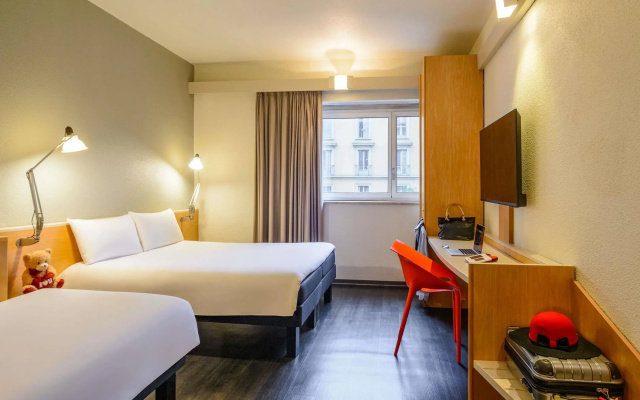 Отель ibis Milano Centro