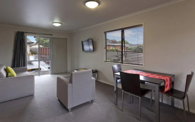 Best Western Aveda Motor Lodge