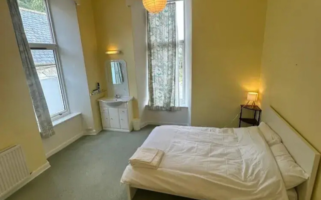 Cluny Hill Hotel