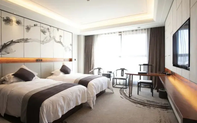 Chunzhu International Hotel
