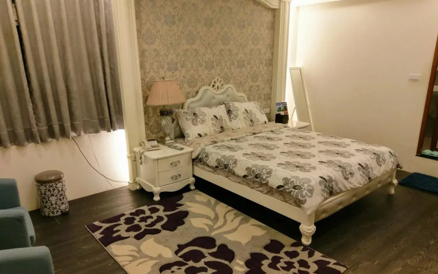 Chu Dream House